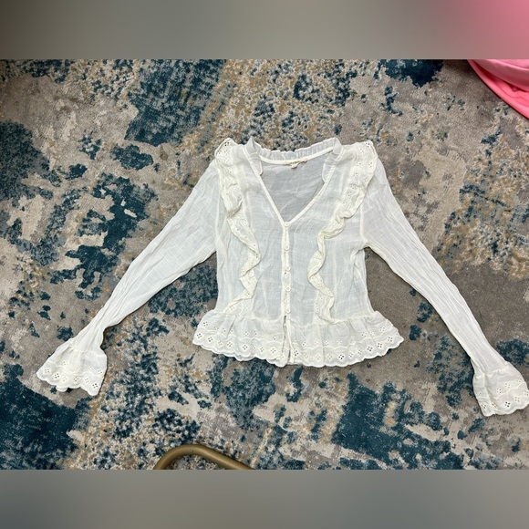 REBELLION white flowy lace Eyelet Ruffle Peasant Shirt Boho Cream blouse S small - Picture 2 of 9